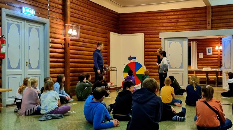 Tweens basar 11. mars