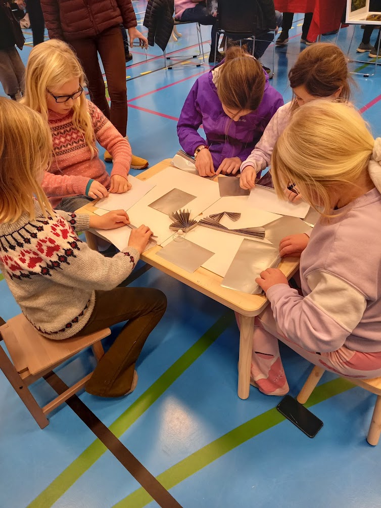 Joleverkstad for born, store og små!