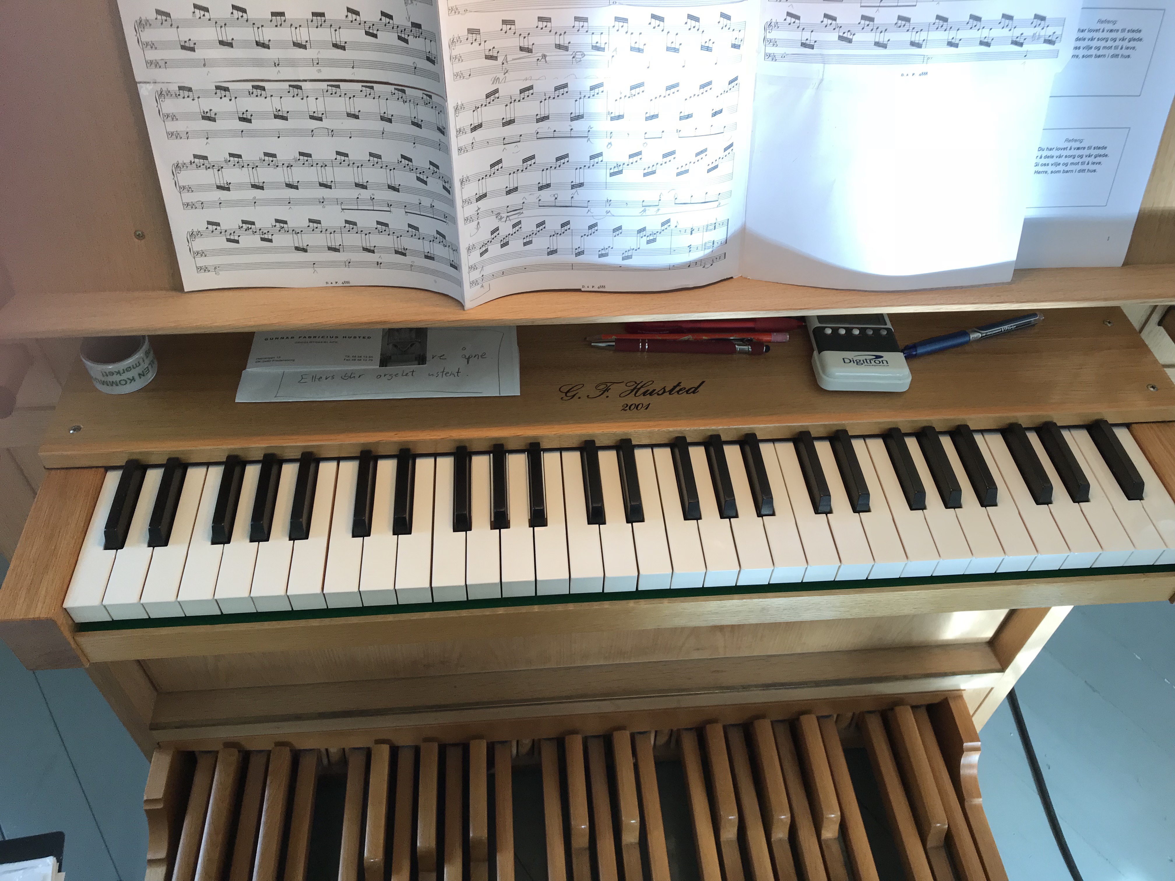 Instrument i Eidsland kapell