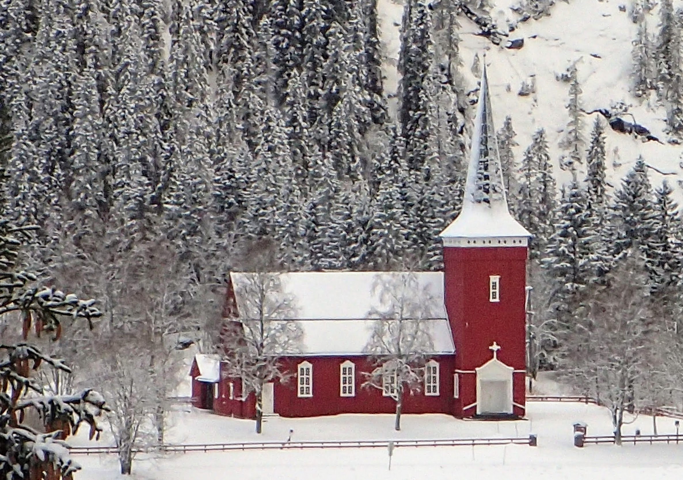 Elsfjord kirke