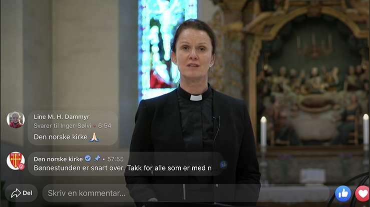 Fra bønnestund i Oslo domkirke, med prest Elisabeth Thorsen, ledende domkirkeprest. (Skjermdump fra Facebook)