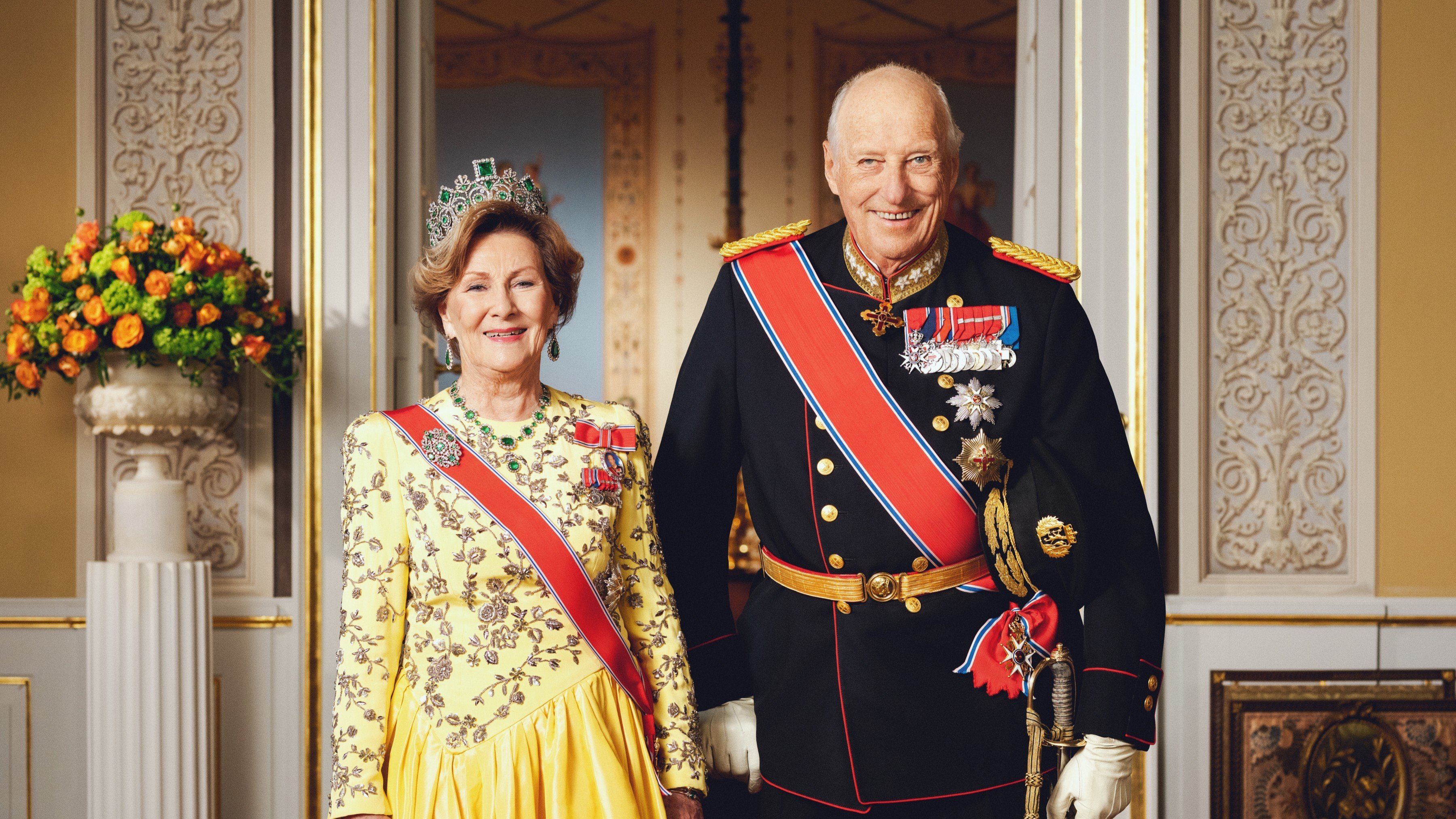 Dronning Sonja og Kong Harald har vore Noregs kongepar i 35 år. (Foto: Kimm Saatvedt, Det kongelege hoff). 