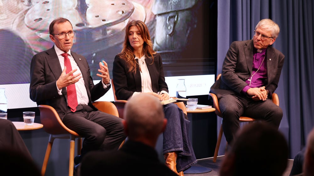 Espen Barth Eide, Anne Cecilie Kaltenborn og Olav Fykse Tveit. (Foto: Den norske kirke)