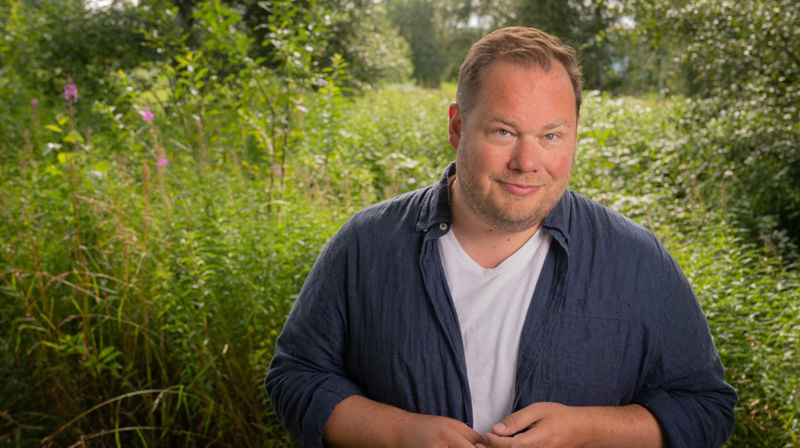 Pål Plassen er en kjent stemme for mange av NRKs radiolyttere. (Foto: Nrk)