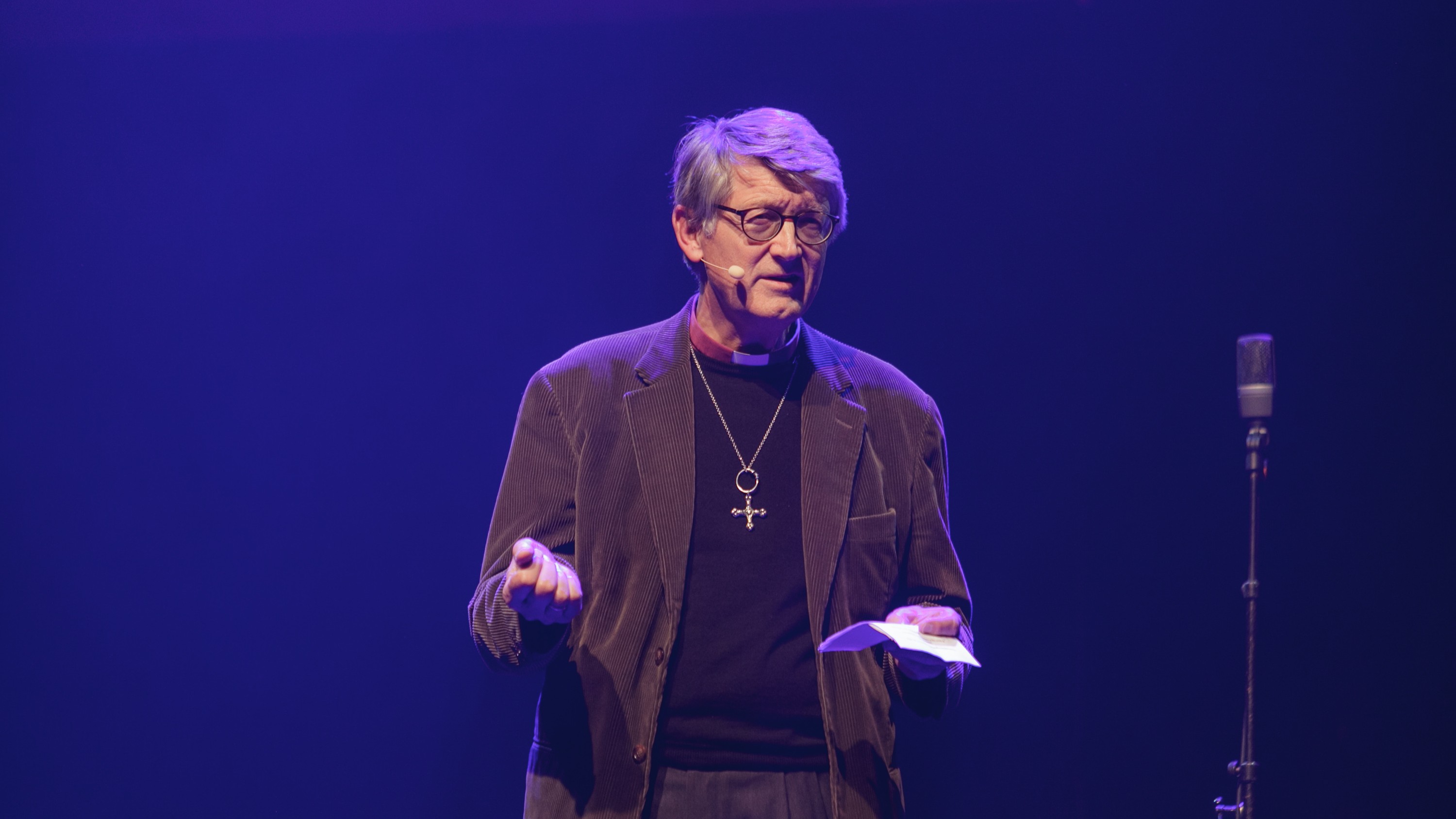 Finn Wagle er død. Han var biskop i Nidaros fra 1991 til 2008 og preses fra 2002 til 2006. Her er han fotografert på trosopplæringskonferansen i 2012. (Foto: Robert T. Holand / Den norske kirke). 