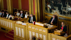 Fra den historiske debatten i Stortinget 10. mai 2016. På talerstolen: kulturminister Linda Hofstad Helleland. (Foto: Bård Bøe/VL)