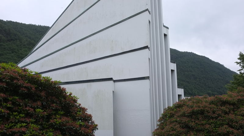 Landås kirke, bygget i 1966 (Foto: Paul Tunge)