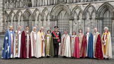 Søndag 2. oktober 2011 ble biskop Helga Haugland Byfuglien innsatt i det nye embetet som Bispemøtets preses. Innsettelsen fant sted i Nidarosdomen og H.M. Kongen var til stede sammen med representanter for Regjering og Stortinget, og kirkelige gjester fra innland og utland. Foto: Fotograf Lange