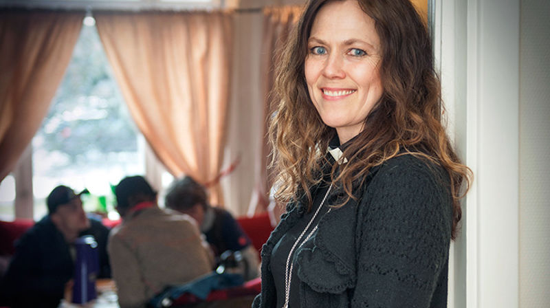 Kristin Moen Saxegaard (48), yrke: prost.