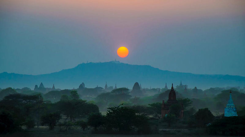 Lav sol over Myanmar. (Foto: Stefano Alemani/Unsplash)
