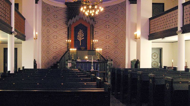 Interiør fra synagogen i Trondheim. Foto: Olivier Lévy (stl.no)