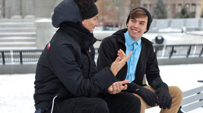 – Medvandring er et godt verktøy for å hjelpe mennesker til å modnes og å vokse som disipler, forteller Ingvill Humlebrekke og Kasper Tangen. De er begge aktive innenfor den tverrkirkelige organisasjonen Navigatørene. (illustrasjonsfoto: pixabay.com)