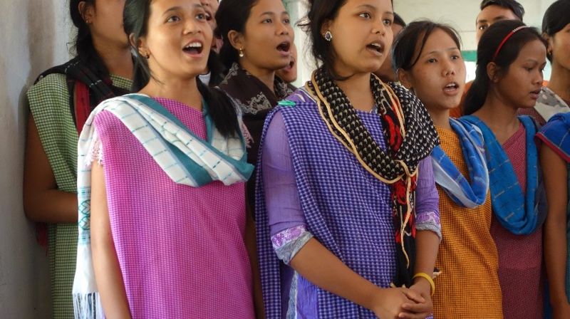 Fra trosopplæringen i en av Khasi-folkets menigheter i Kalinji punjee, Bangladesh: Foto: KEL