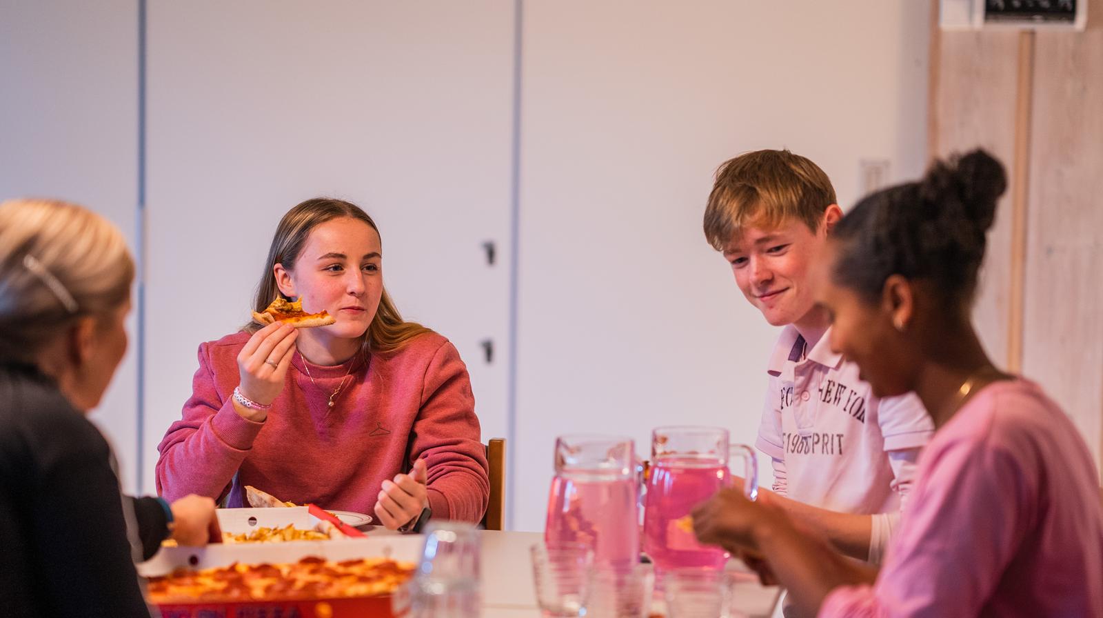 Kompetanse i møte med dagens unge