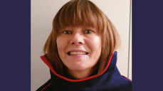 Vivian Aira kjemper for barns rettigheter til språk og kultur.